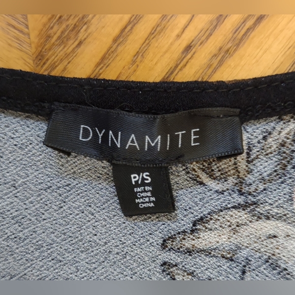 Dynamite black floral long sleeve drawstring crop shirt - Picture 2 of 6